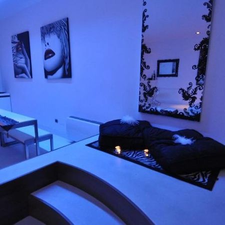 Suite White Elegance Gallipoli Bagian luar foto